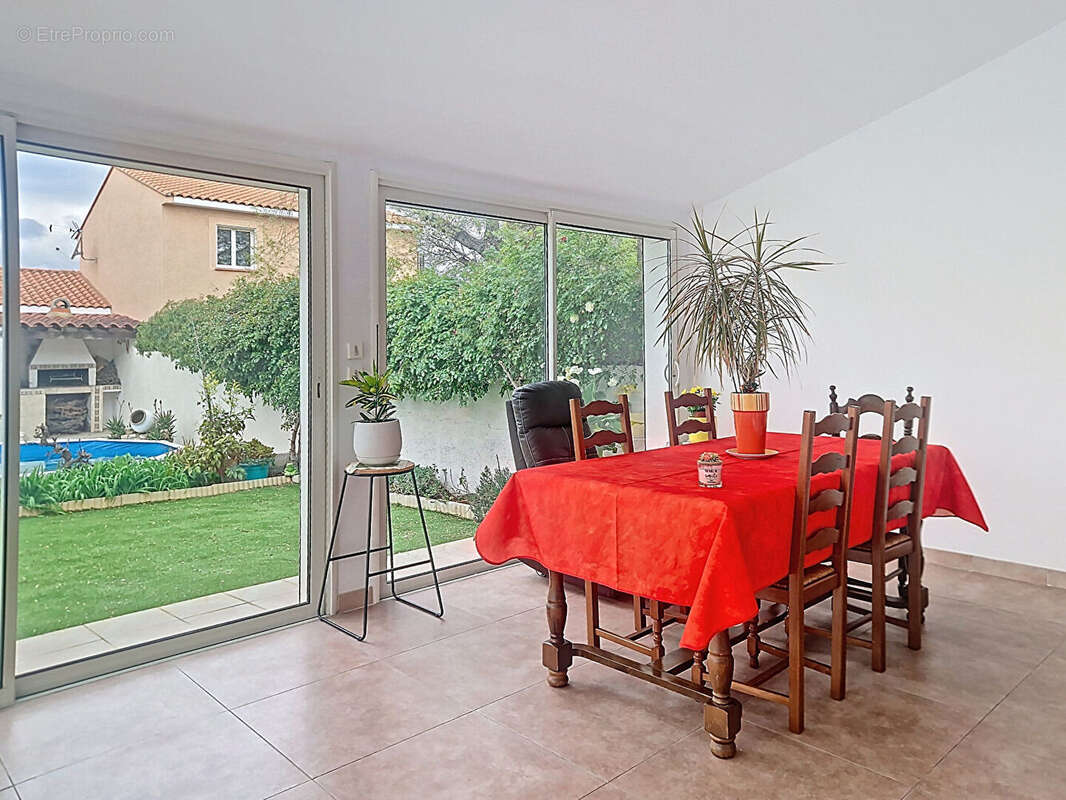 Maison Perpignan 5 pièces 127  m2 jardin garage piscine - photo 5
