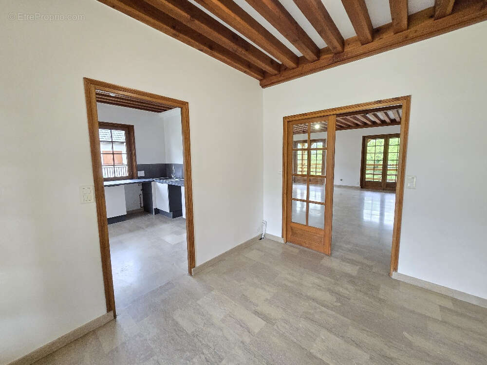 Maison à FRANCHEVILLE