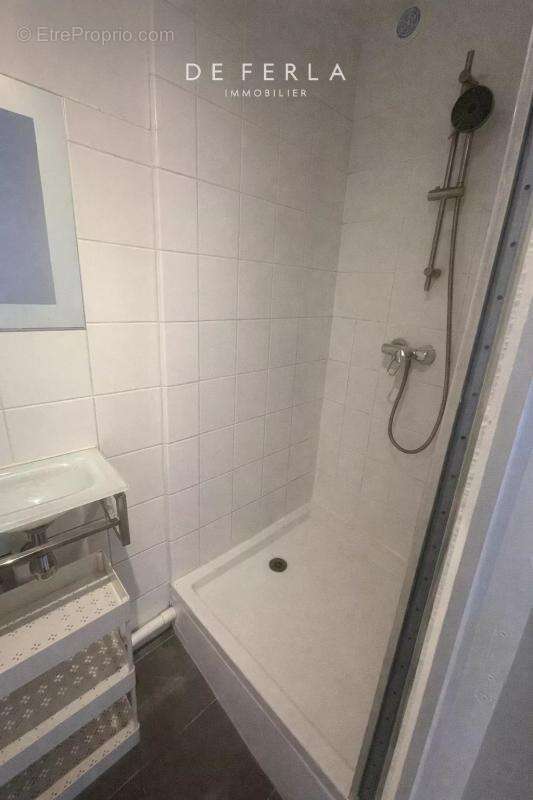 Appartement à PARIS-8E
