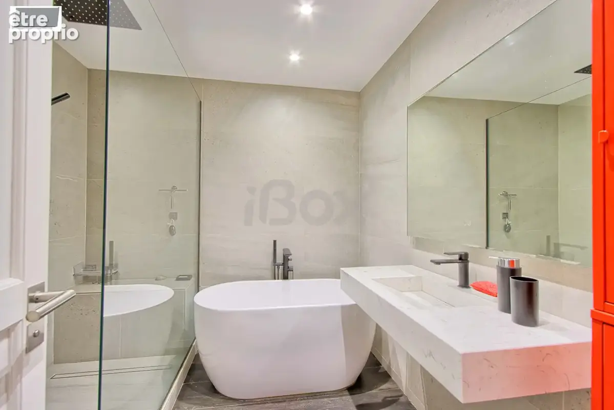 Toulon bas faron - appartement vue rade type 5 avec cave garage et parking - photo 15