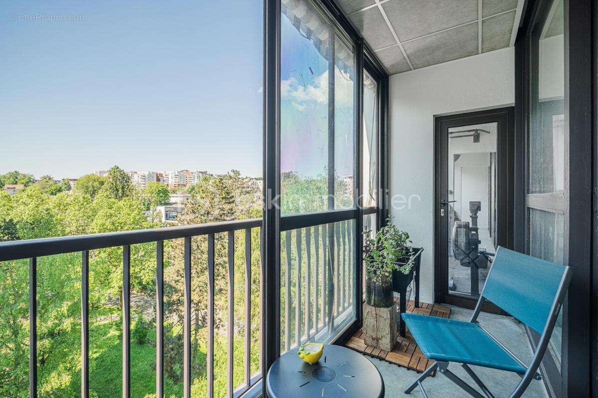 Appartement à SEYNOD