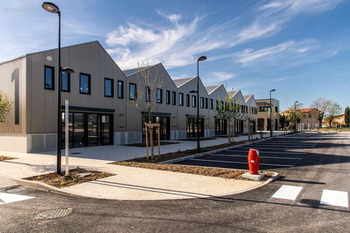 Photo 5 - Commerce à TOUSSIEU