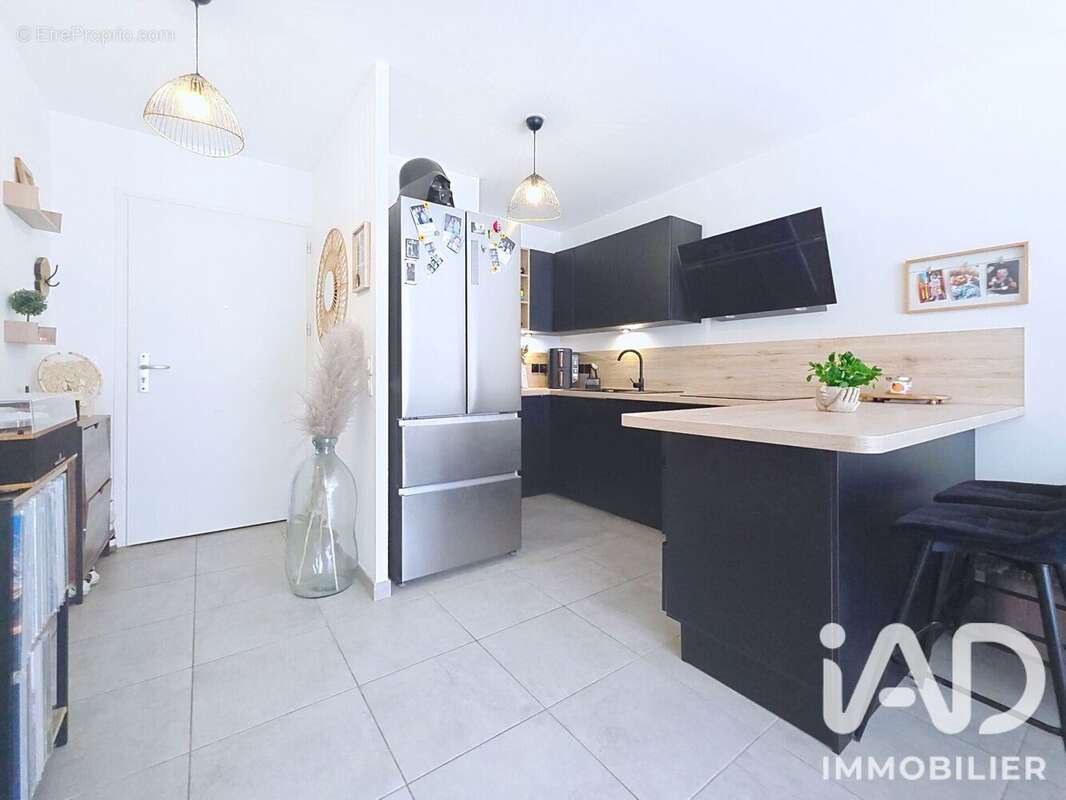 Appartement 40 m² à Ozoir-La-Ferriere  - photo 3