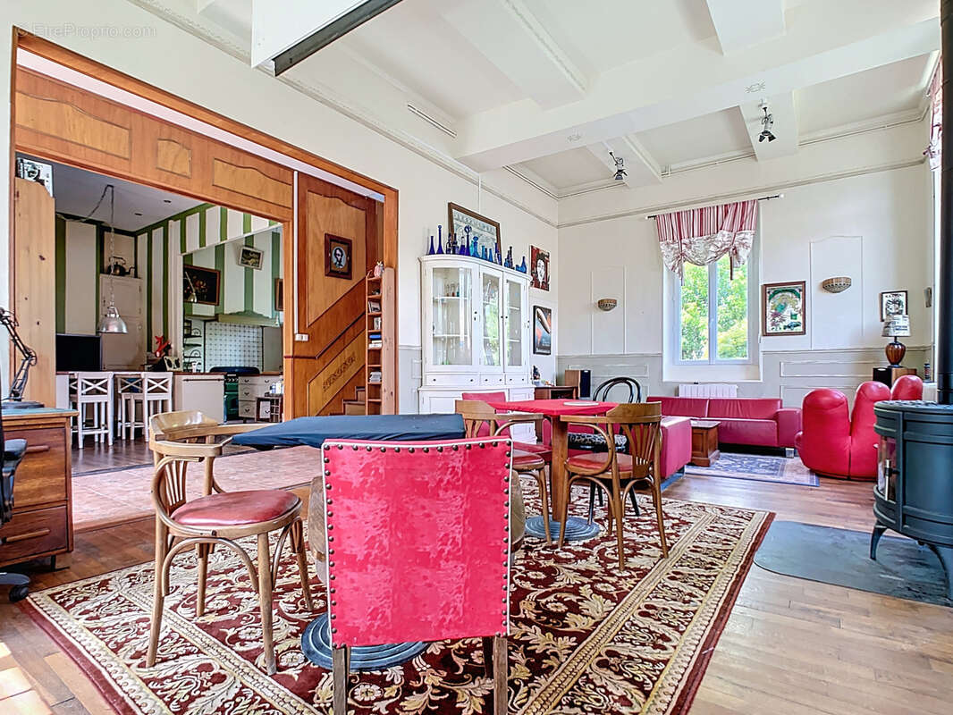 Maison à MONTMIRAIL