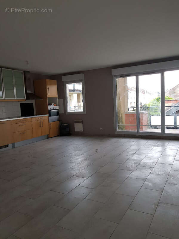 Appartement à GRIGNY