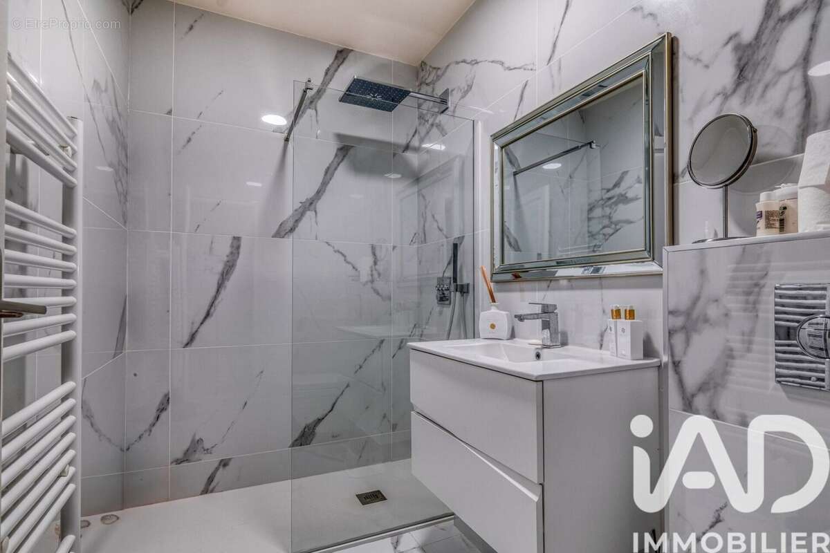Maison 300 m² à Villaines-Sous-Bois  - photo 5