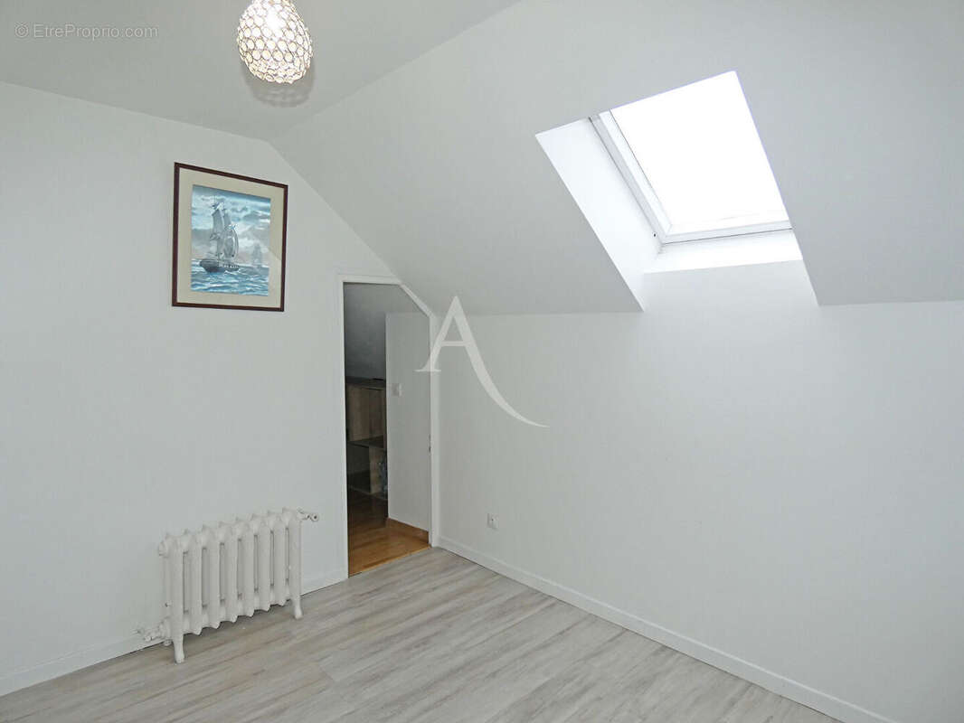 Maison à NEUILLY-SUR-MARNE