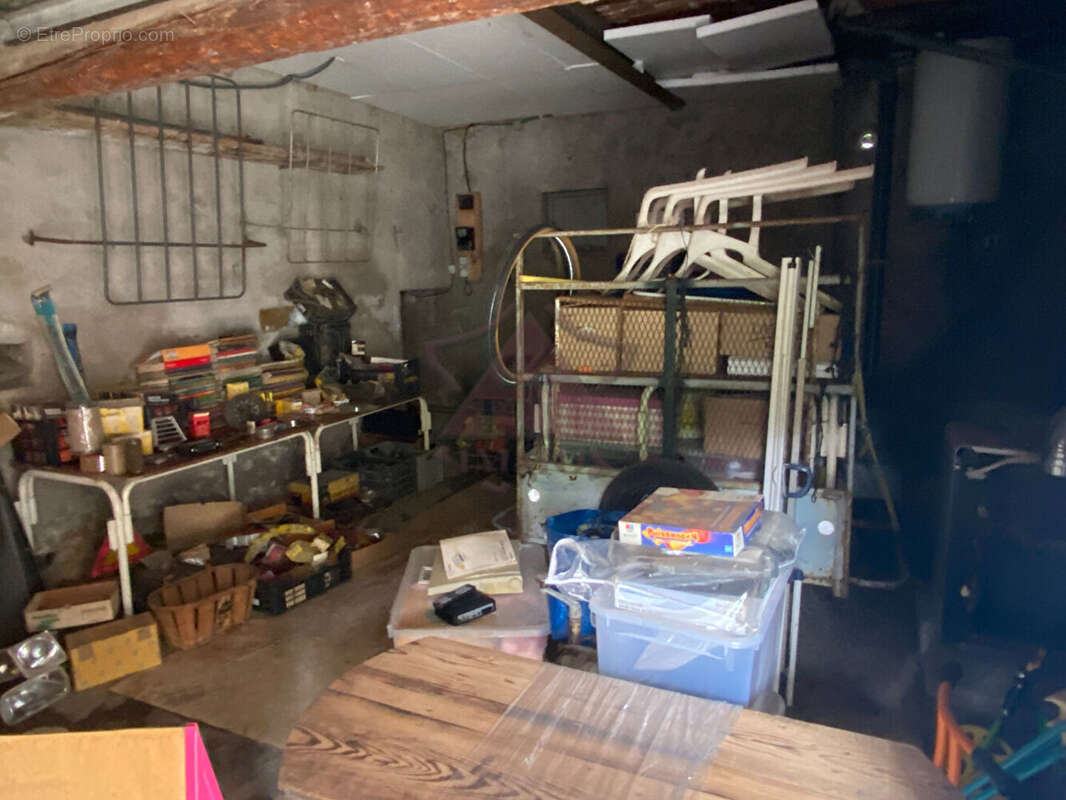 Maison à MOLIERES-SUR-CEZE