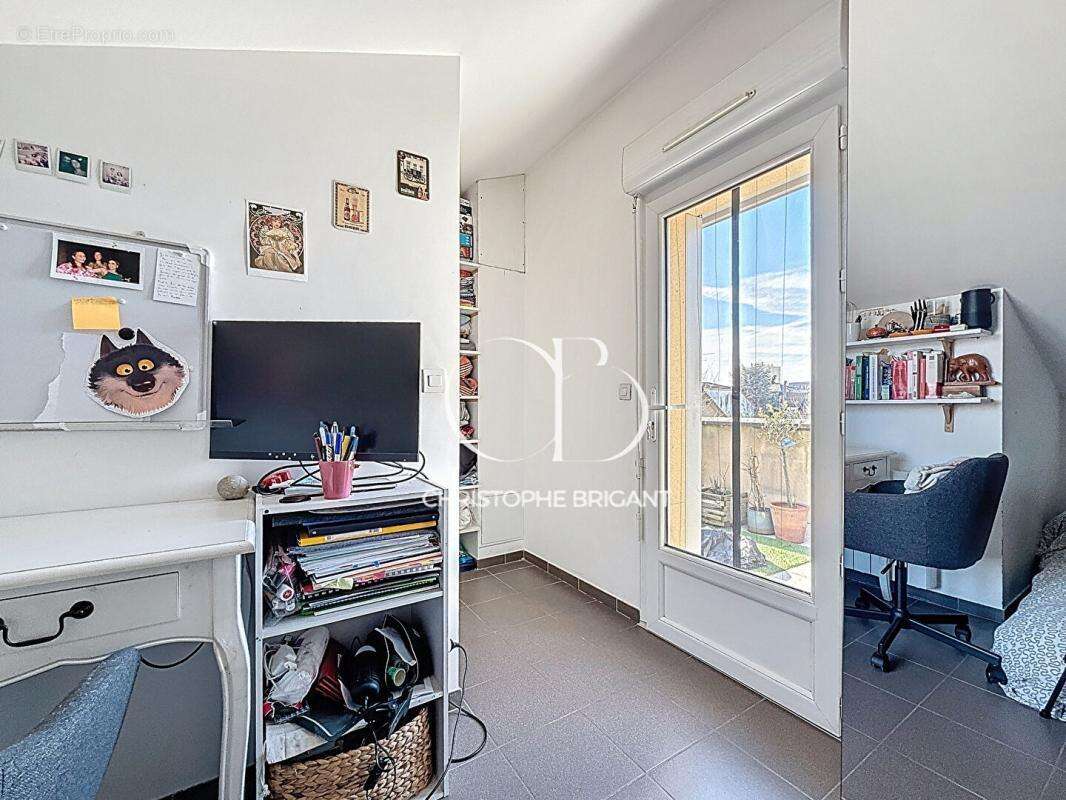 Appartement à VILLEJUIF