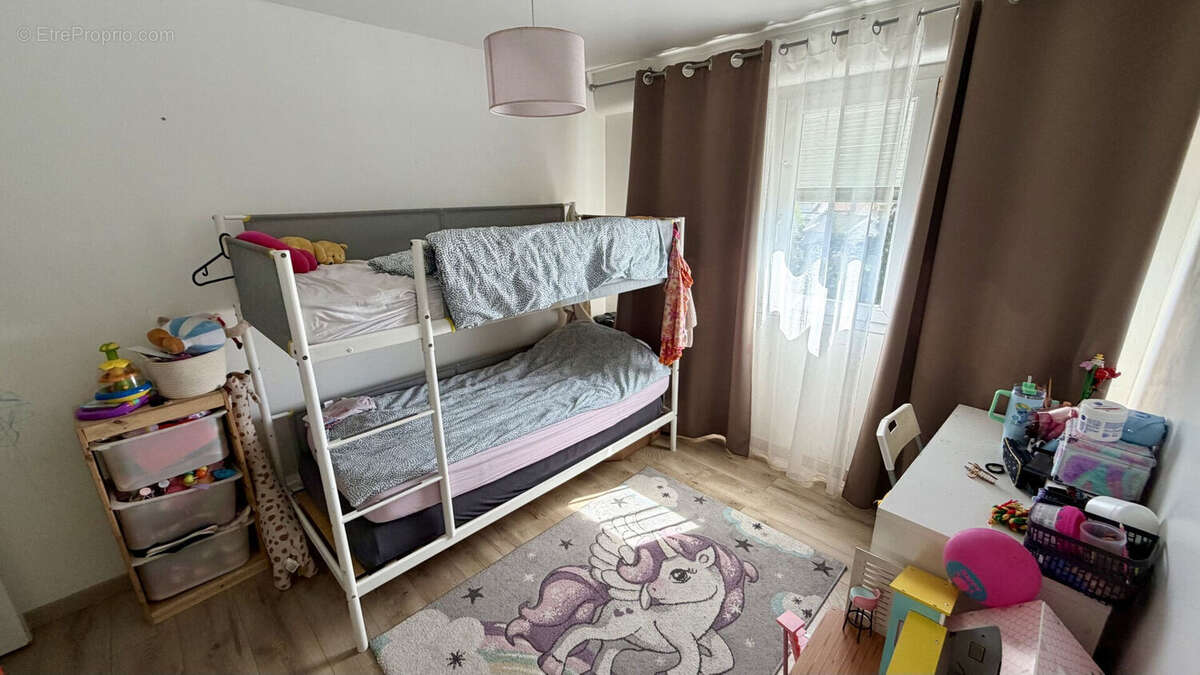 Appartement Arnouville 4 pièce(s) 74.02 m2 - photo 3