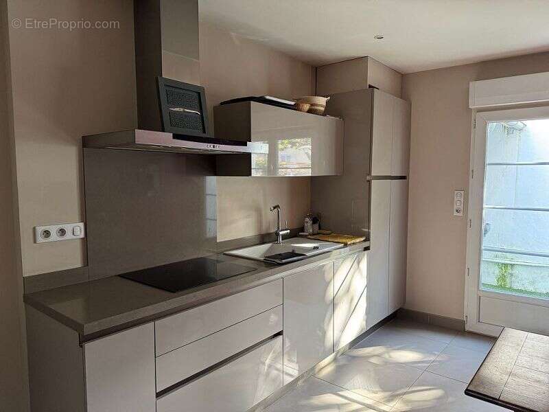 Maison 150 m² à Sens  - photo 3