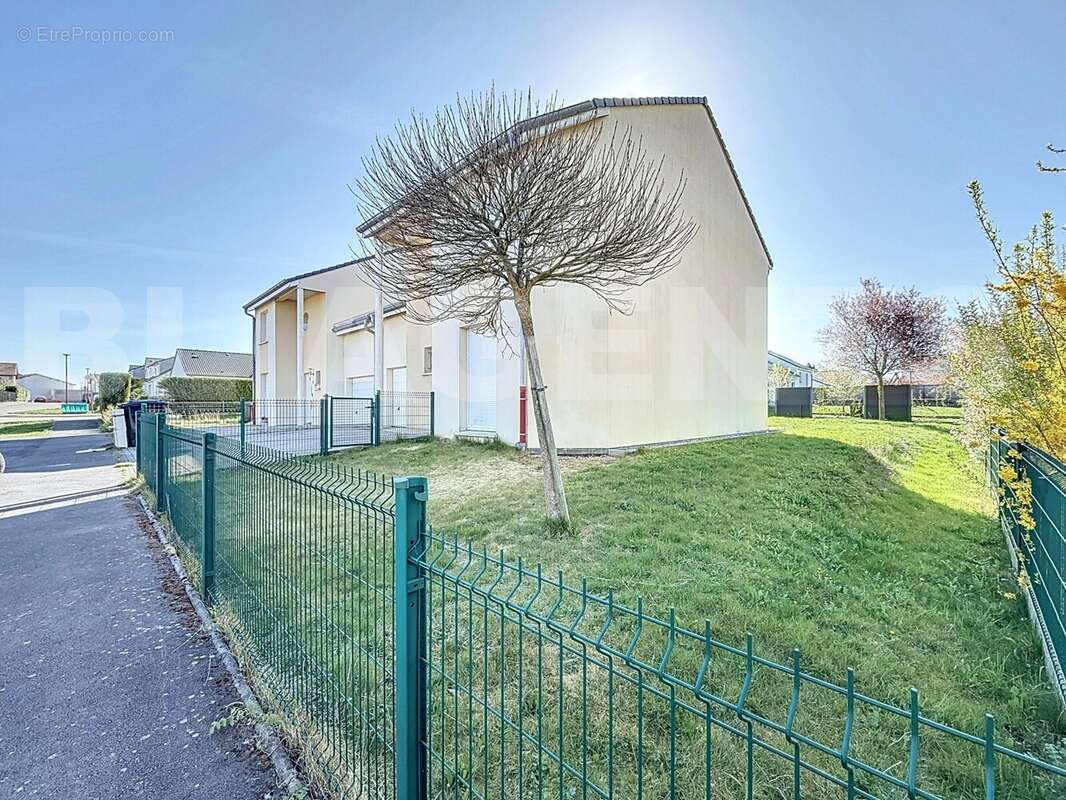 gsell_00017_3d7a30f - Maison à HUSSIGNY-GODBRANGE