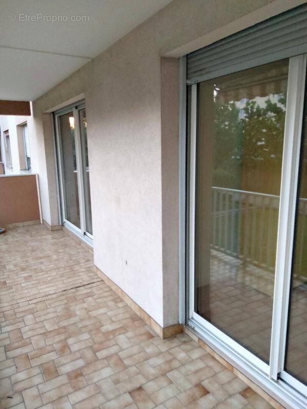 Appartement à LYON-8E