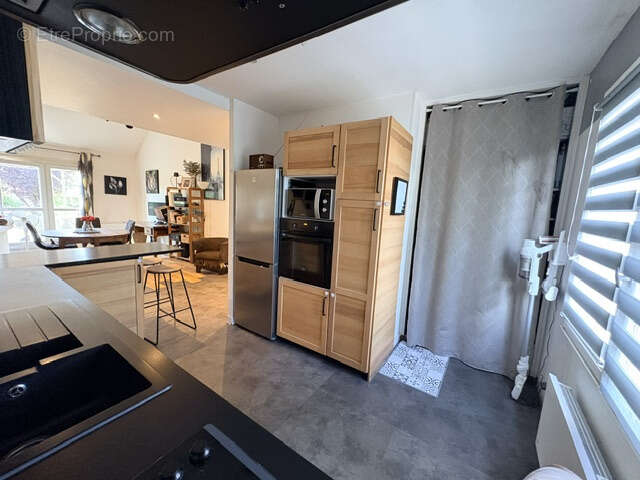 Maison familiale en parfait état avec jardin clos et sans vis-à-vis - photo 5