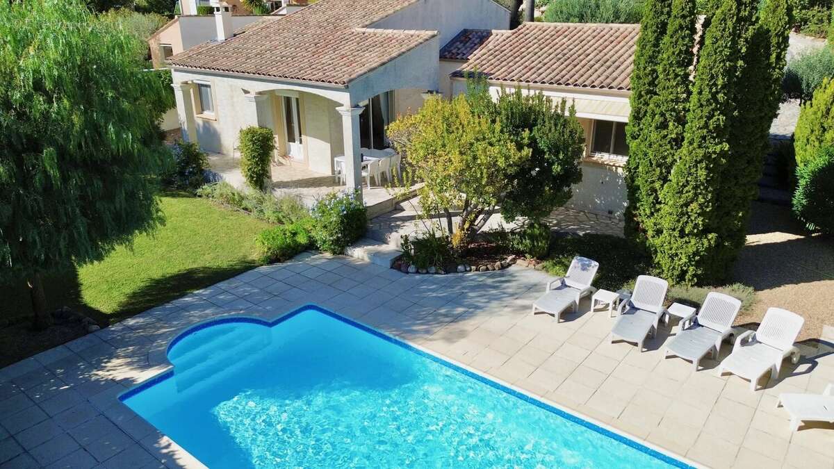Maison à SAINT-GENIES-DE-FONTEDIT