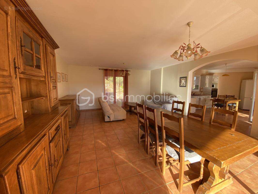 Maison à CAZEDARNES