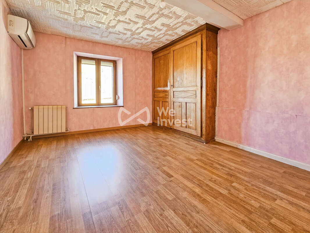 Maison 90 m² à Sapogne-Et-Feucheres  - photo 6