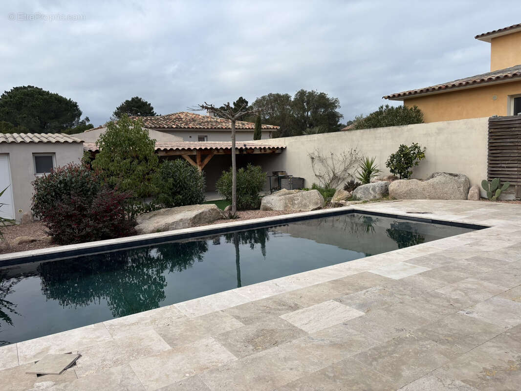 Maison à PORTO-VECCHIO