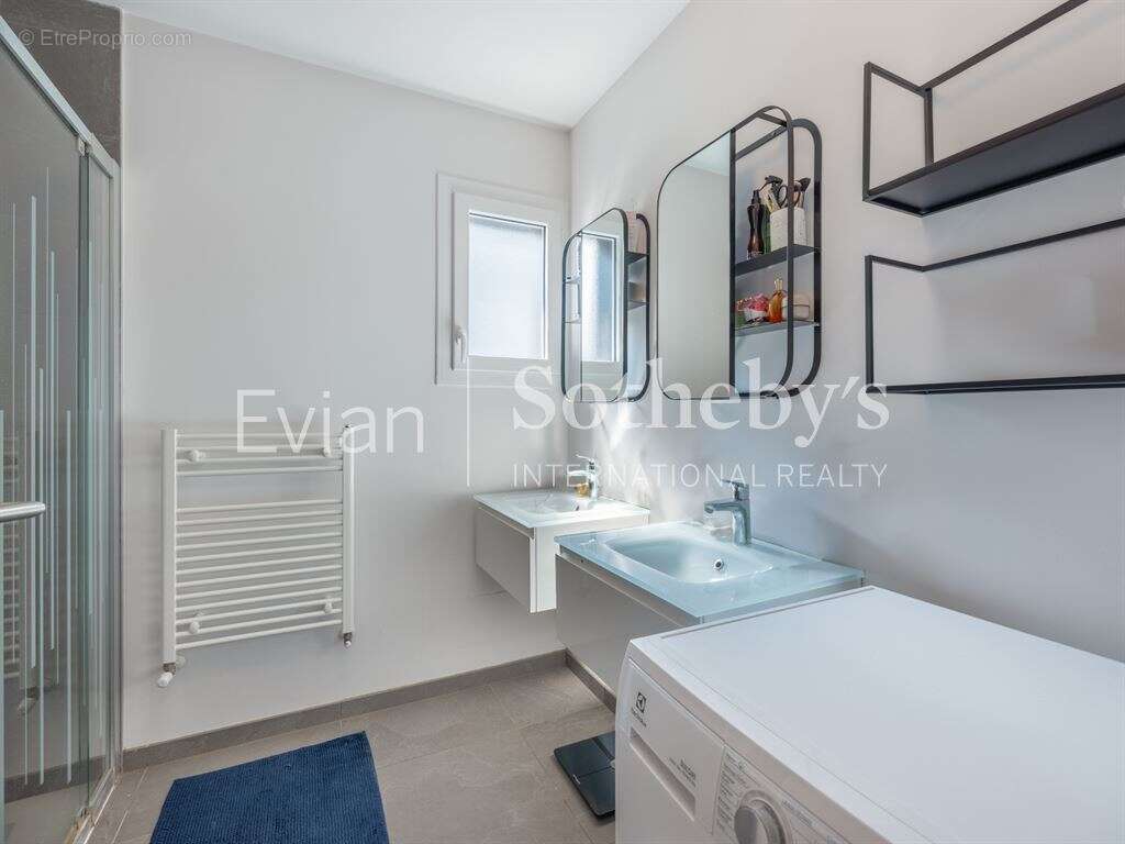 Appartement à NEUVECELLE