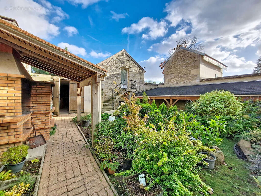 Maison à CLERY-EN-VEXIN