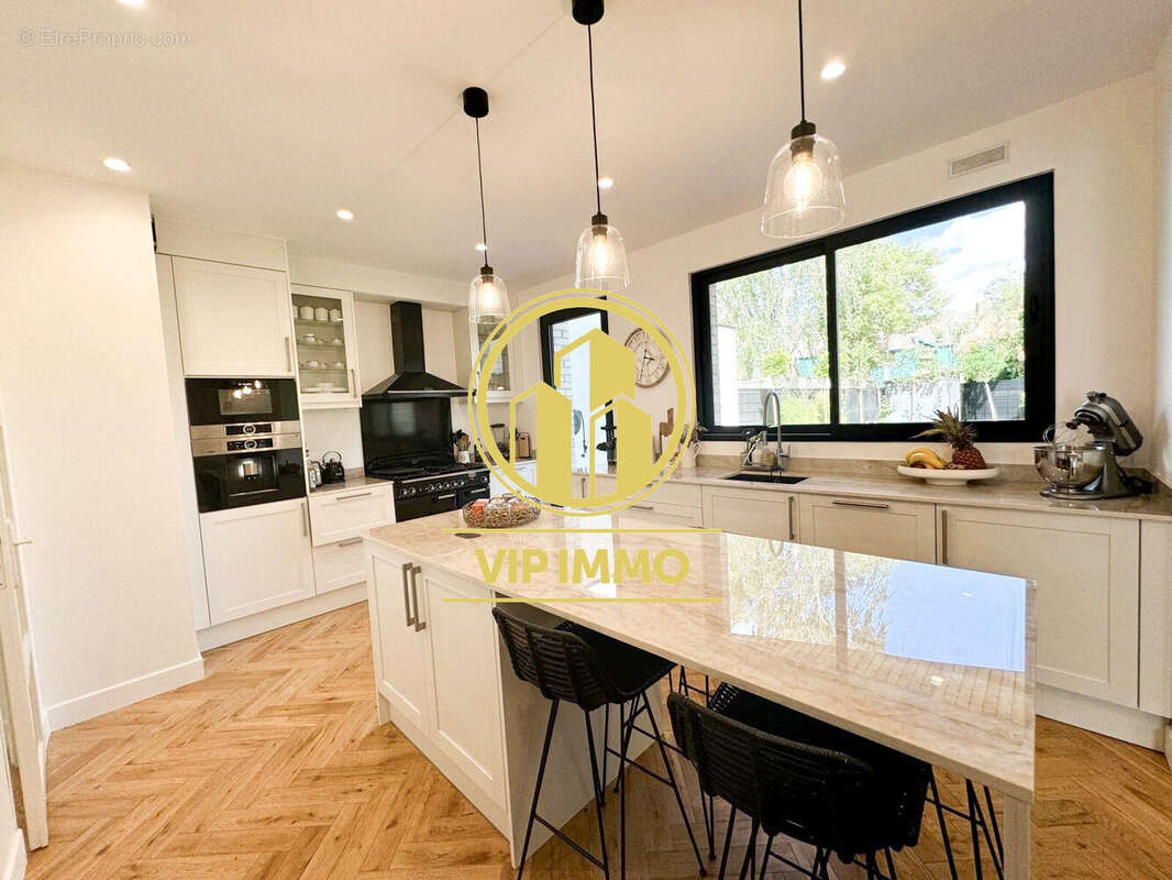 Maison à MARCQ-EN-BAROEUL