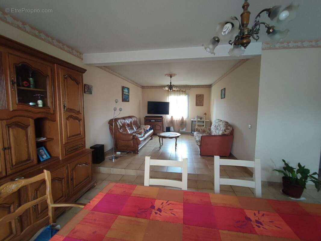 Maison à BALLAN-MIRE