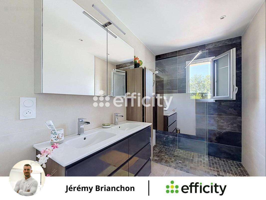 Maison 125 m² à Pierrevert  - photo 8