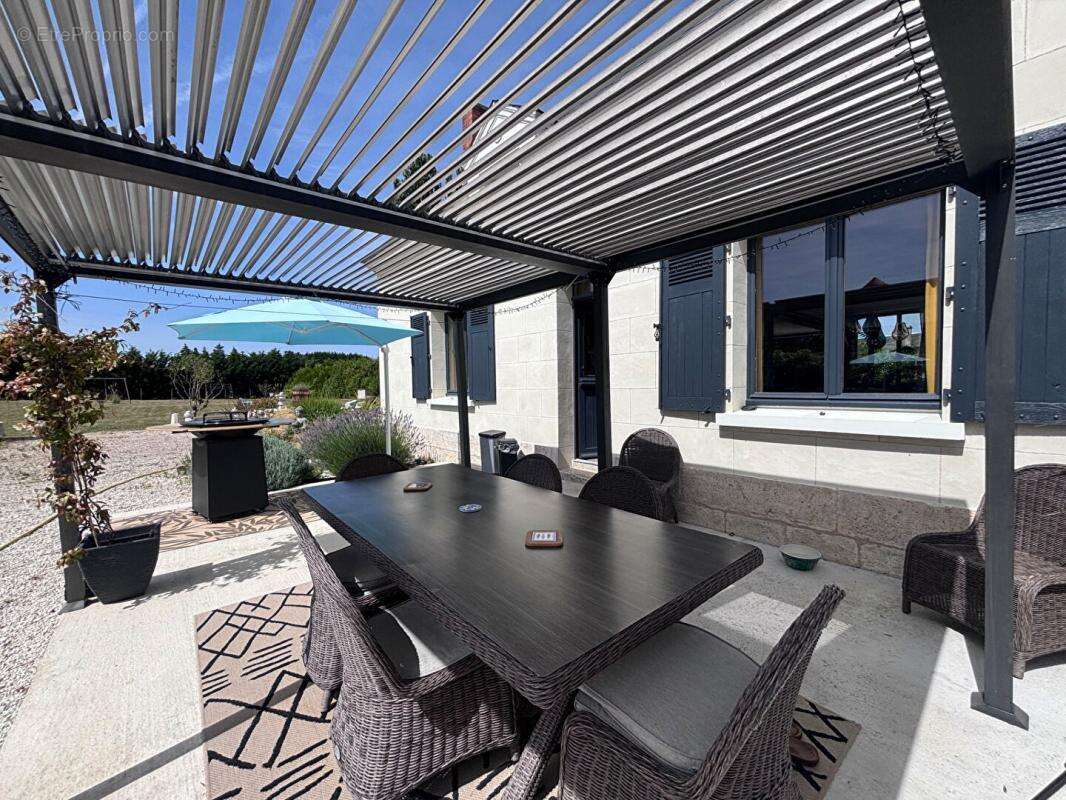 Propriété de caractère 7 pièce(s) 300 m2 - photo 18