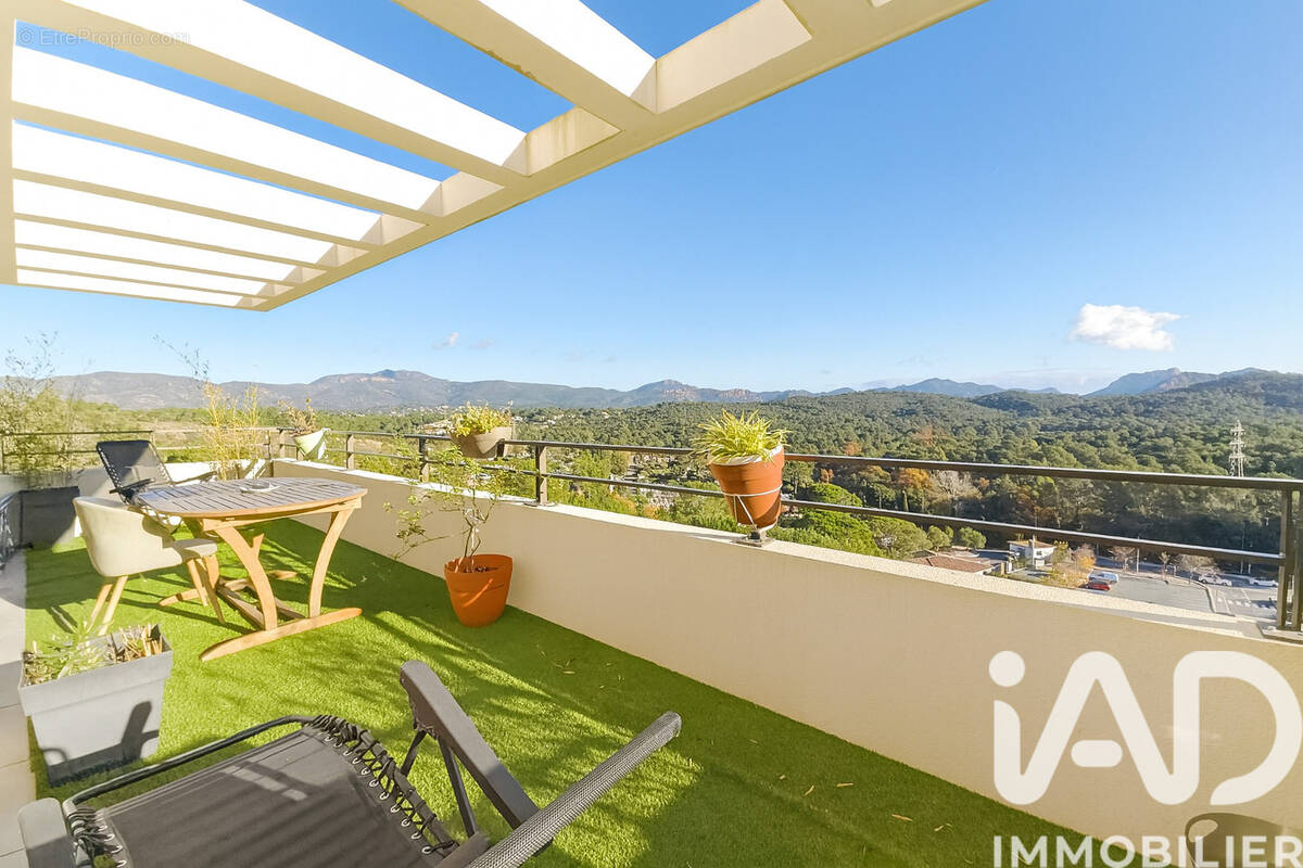 Photo 1 - Appartement à SAINT-RAPHAEL