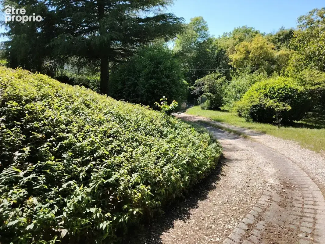 A vendre commune de Migné Auxances dans un environnement calme et verdoyant grande maison de plain pied de 180 m² - photo 5