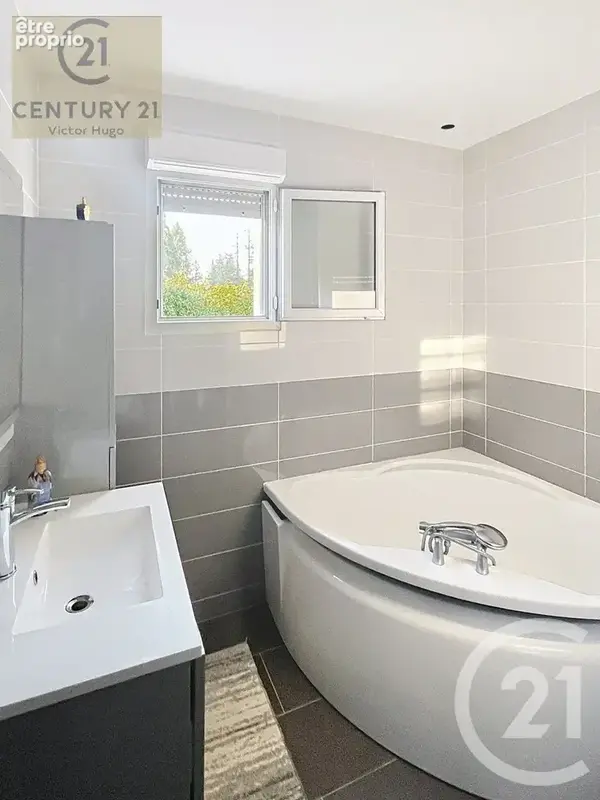 Maison 4 pièces 96 m² à vendre à Saint-Jouvent (87510) - photo 9