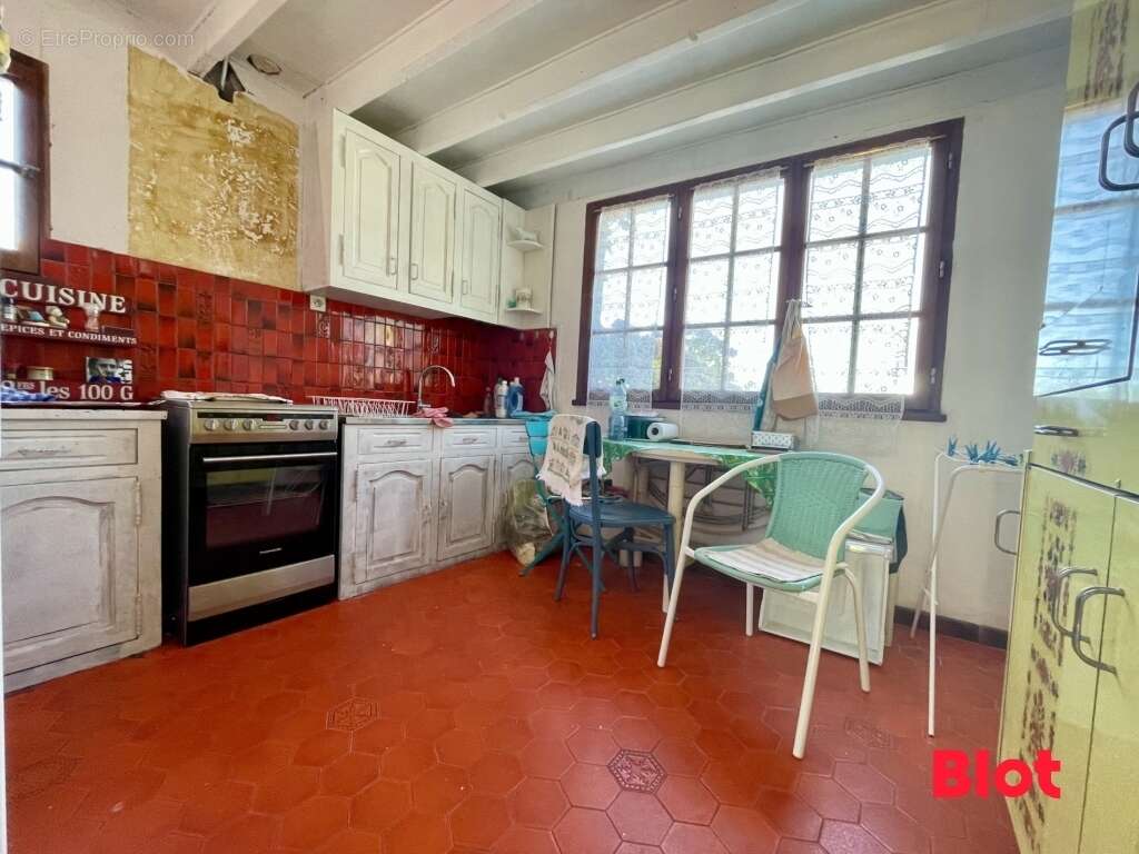 Maison 104 m² à Mont-Dol  - photo 4