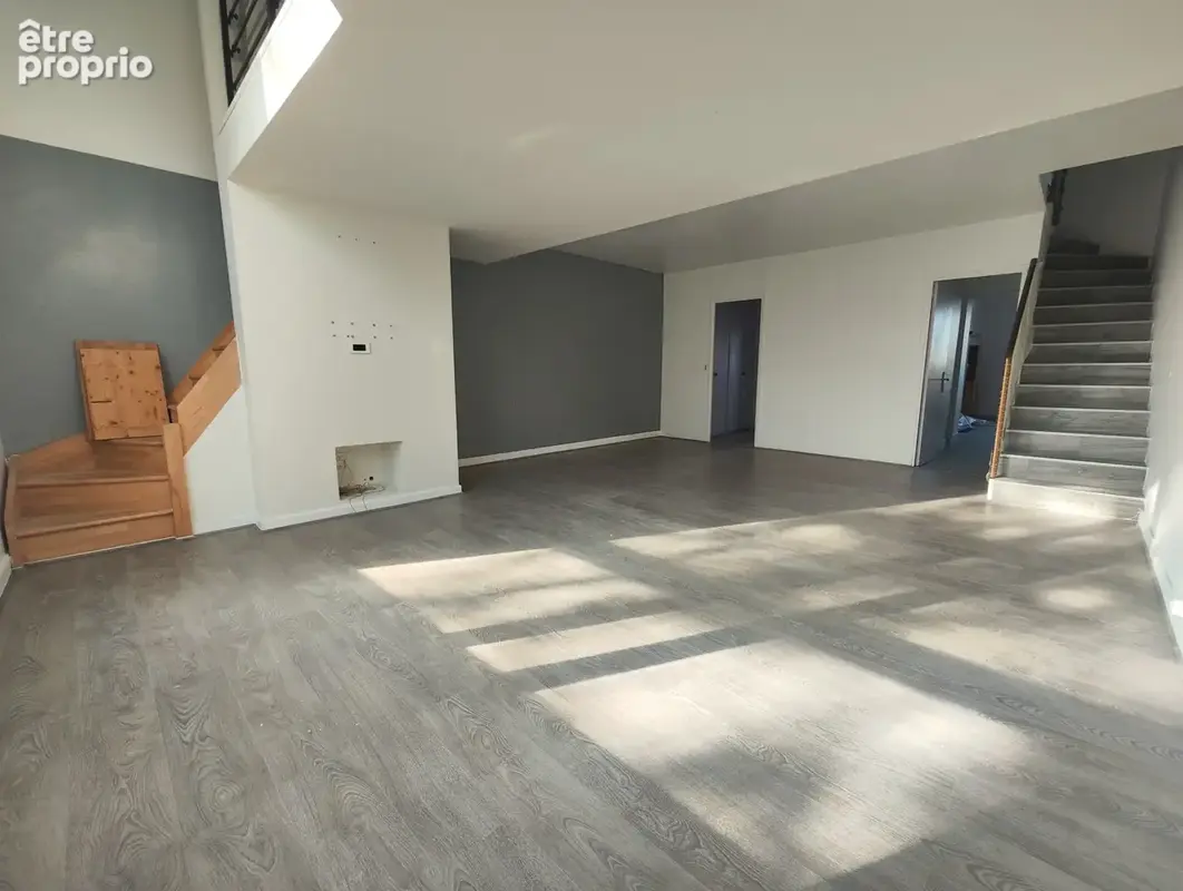 Appartement 4 pièces en duplex - photo 1