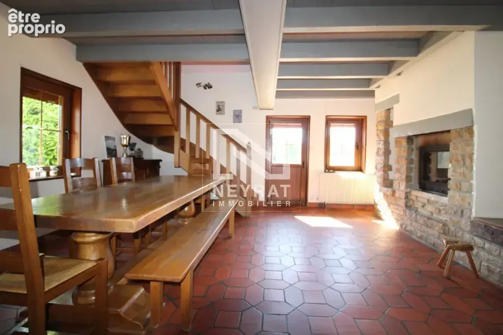Maison 4 chambres et parcelle de 3900 m², une cour - photo 6