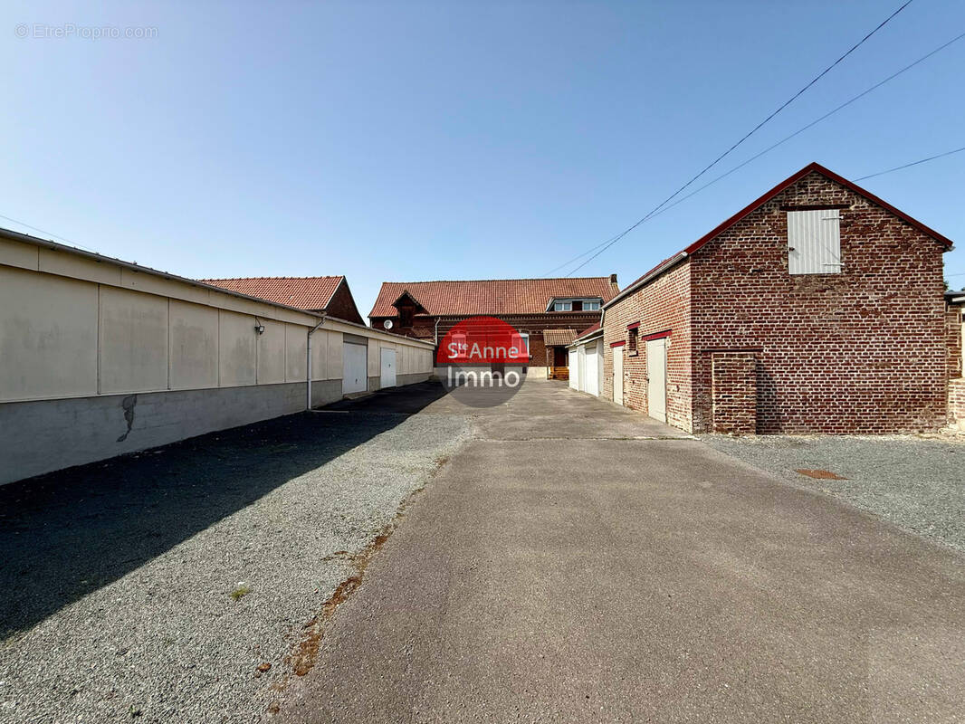 Maison à DAMERY