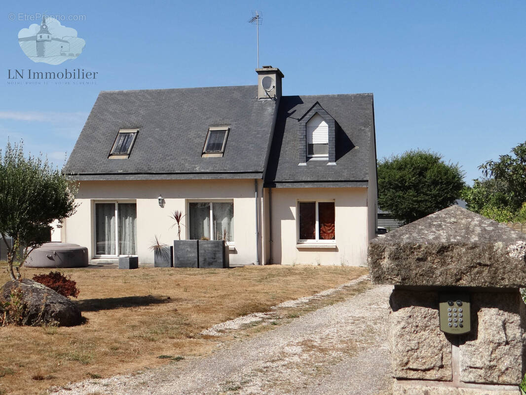 Maison à MOELAN-SUR-MER