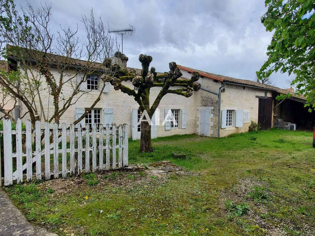 Maison de village à Chaunay - photo 20