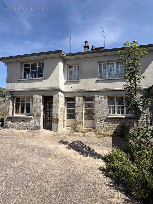 Maison à LA FERTE-MACE