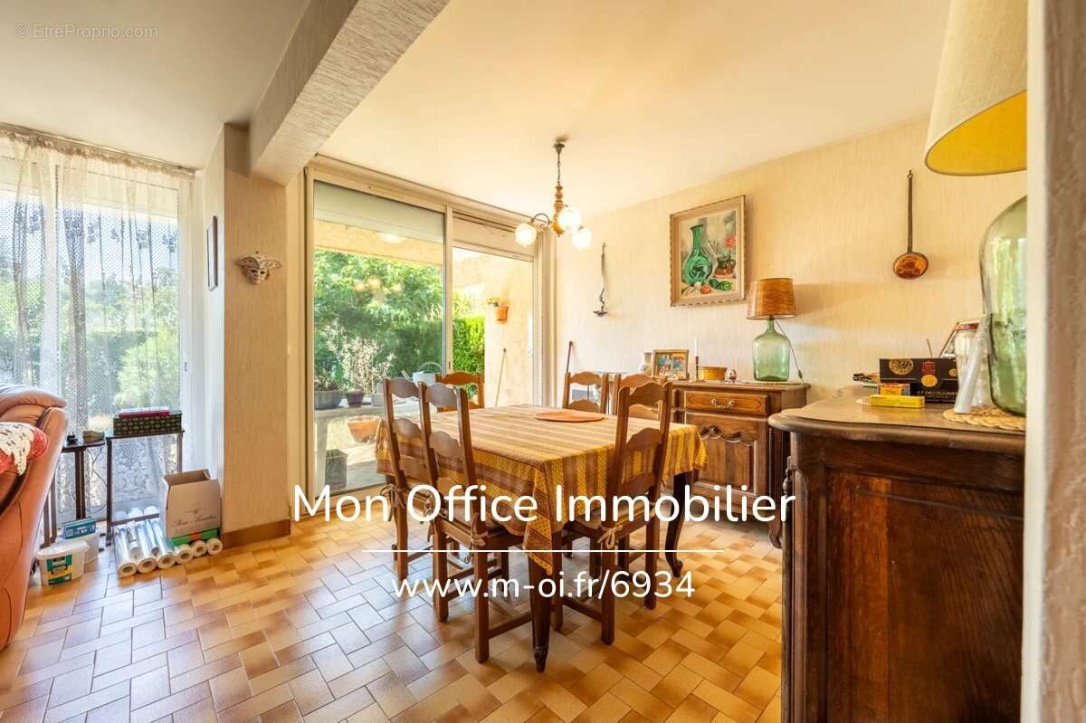 Référence : 6934-ASA - Maison type 5 avec garage et jardin - photo 7