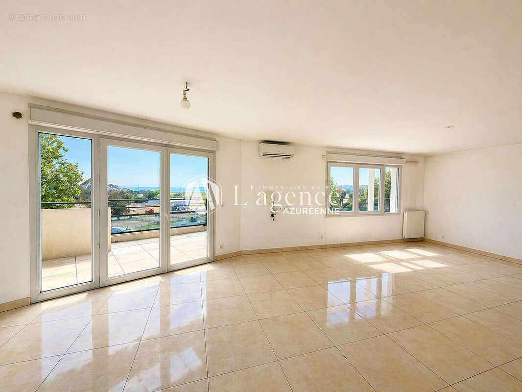 Appartement à CAGNES-SUR-MER