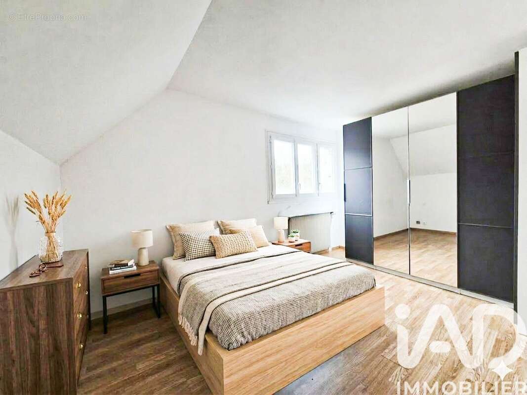 Photo 9 - Maison à HOUDAN