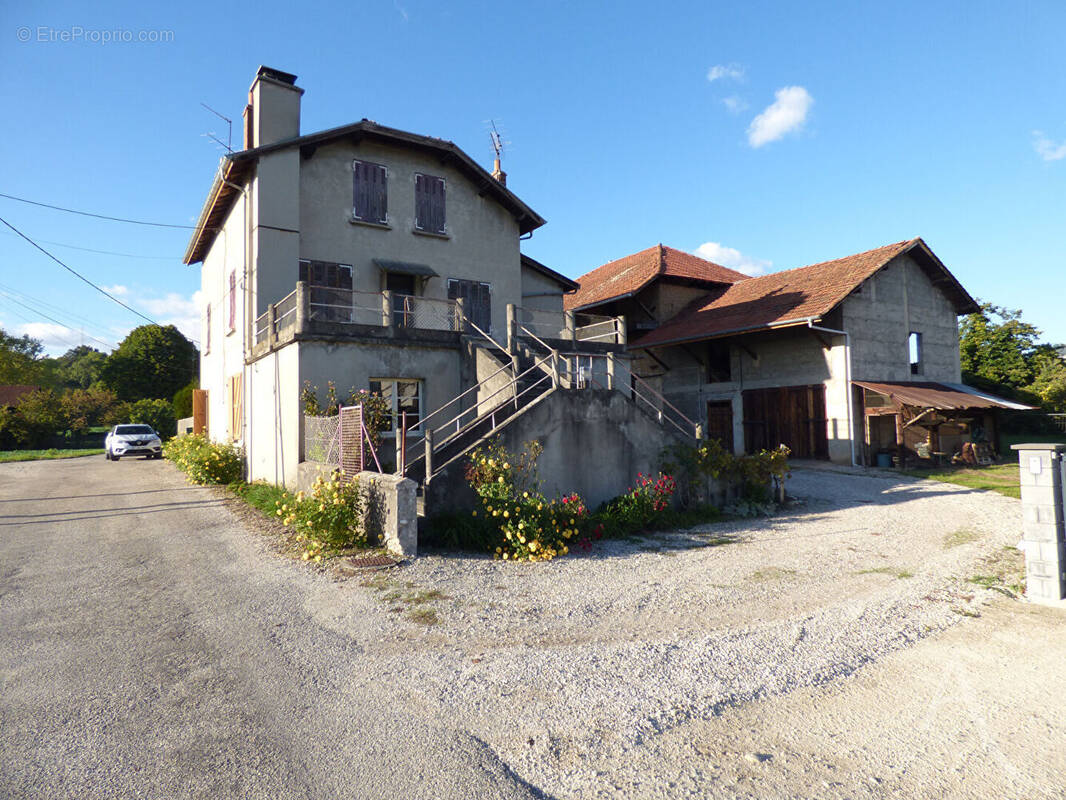 Maison à MOIRANS