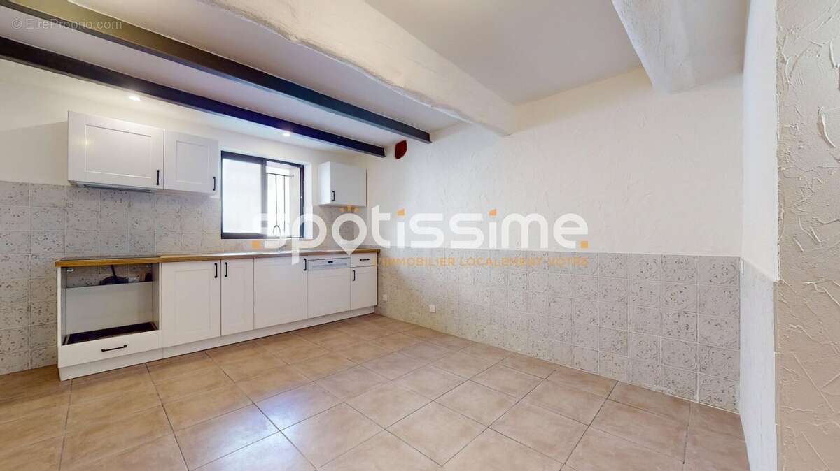 Maison à POMEROLS