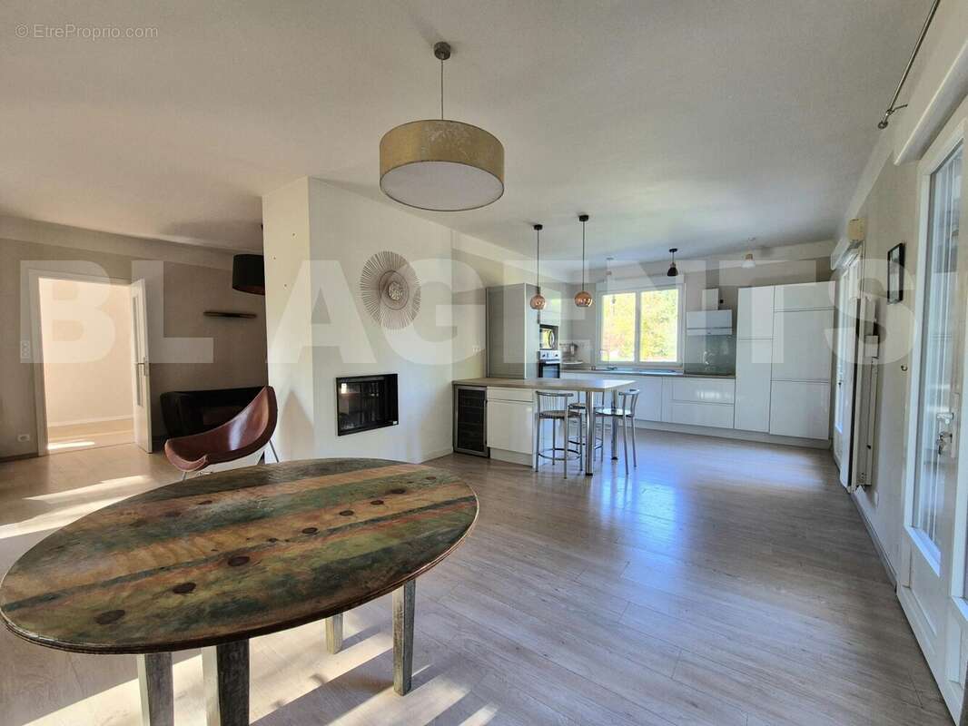 20251016_154252 - Maison à MIREPOIX