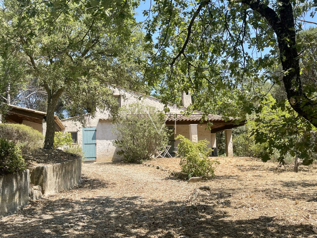 Le plan de la tour - tres belle propriété sur 4 hectares - rafraichissements à prevoir. - photo 28