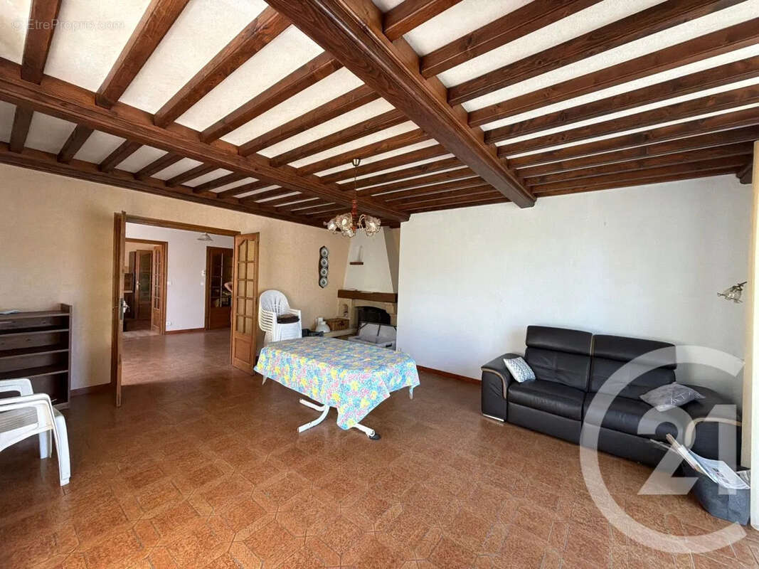 Maison à SARRAS