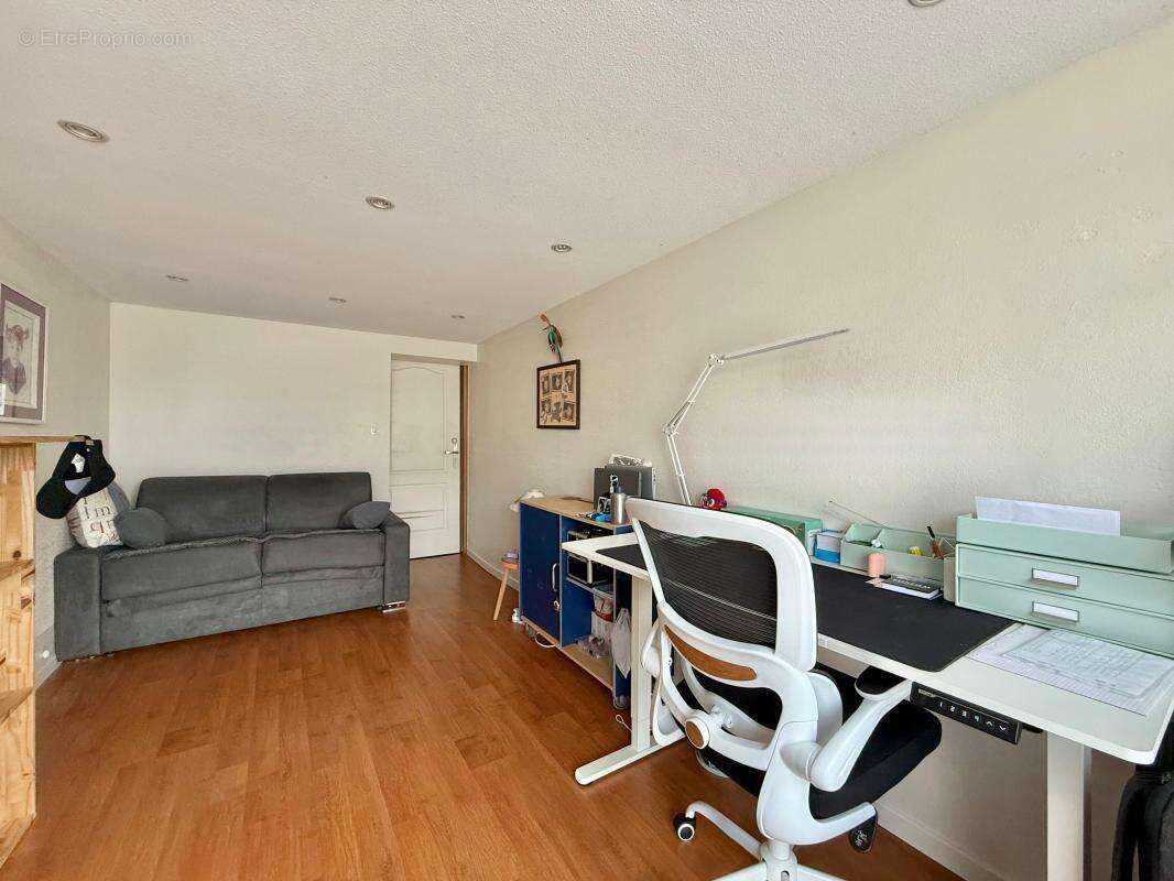 Maison à CHEVIGNY-SAINT-SAUVEUR