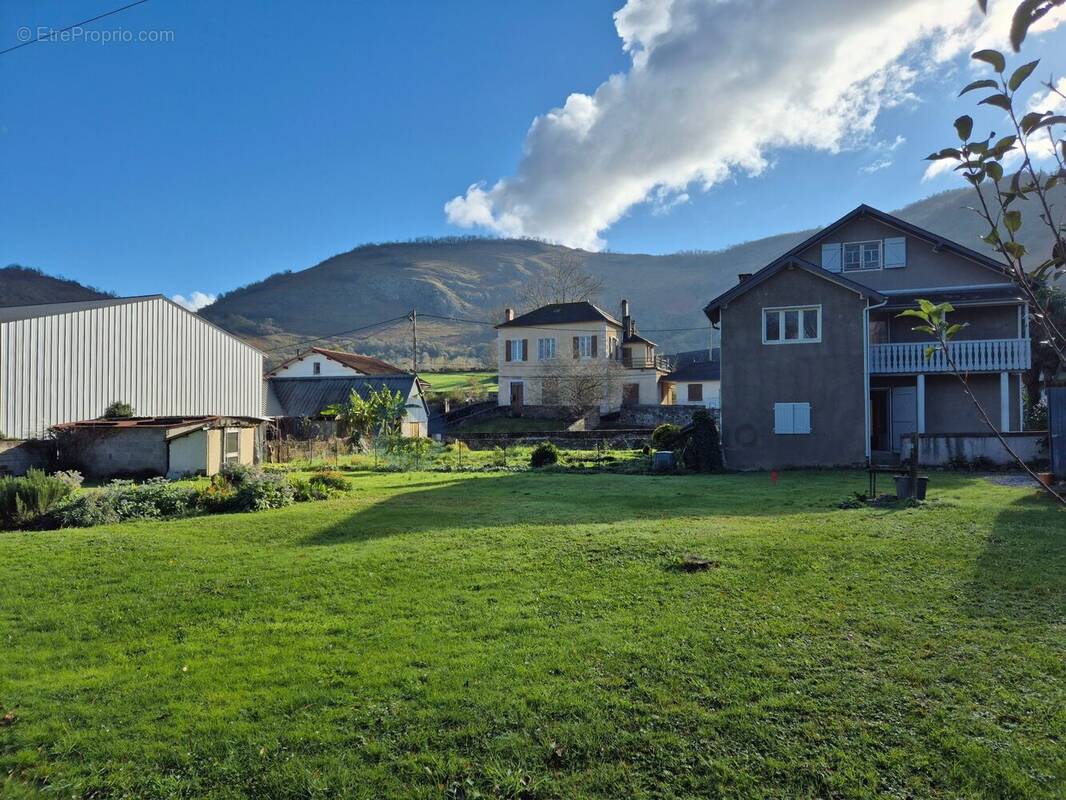 Maison à TARDETS-SORHOLUS