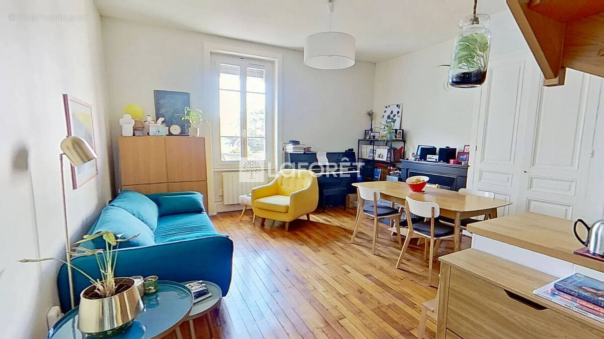 Appartement à LYON-8E