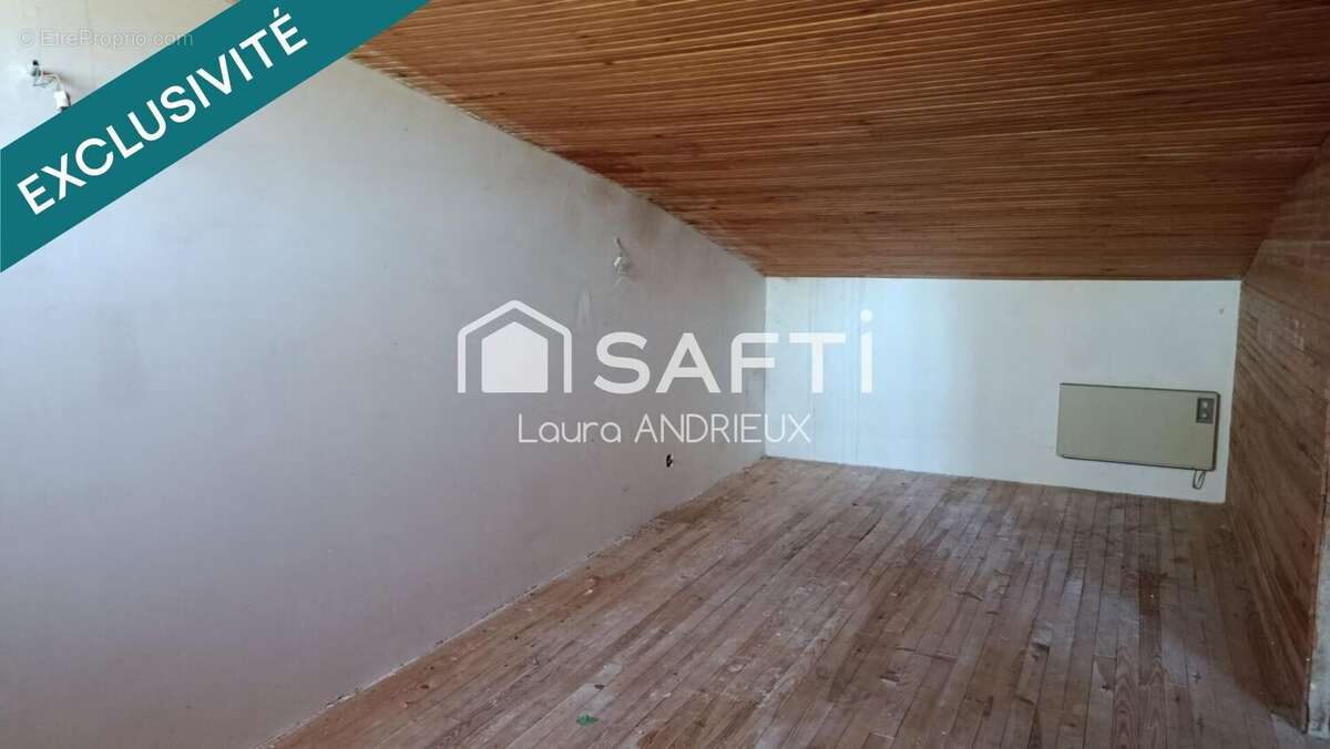 Maison 112 m² à Grepiac  - photo 8